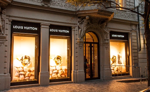 Colliers Advises on Disposal of Louis Vuitton CEE Flagship Store | Best Communications
